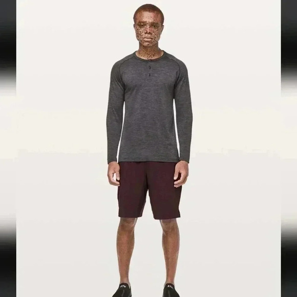 Lululemon T.H.E. Short *Luxtreme Liner 9"Heathered Texture Printed Dark Adobe - Picture 2 of 8